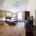 Golden Royal Boutique & Hotel 4*
