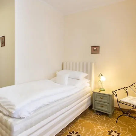 Golden Royal Boutique & 4* Kosice
