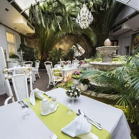Golden Royal Boutique & 4* Kosice
