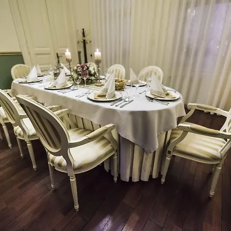 Hotel Golden Royal Boutique & 4*
