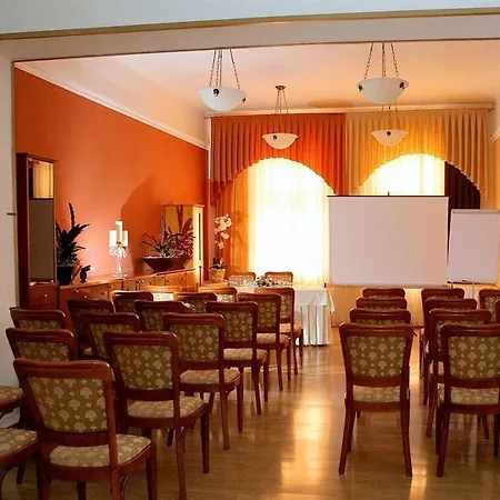 Golden Royal Boutique & Otel