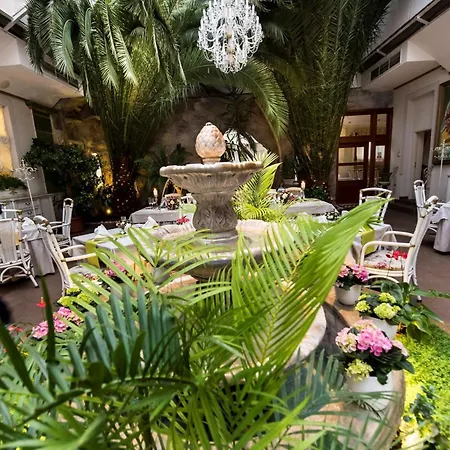 Golden Royal Boutique & Otel Kösice