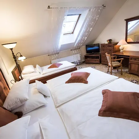 فندق Golden Royal Boutique & 4*