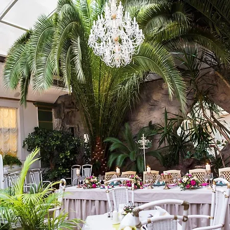 Golden Royal Boutique & Kosice