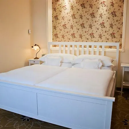 Golden Royal Boutique & Hotel 4*