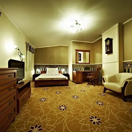 Golden Royal Boutique & Hotel 4*