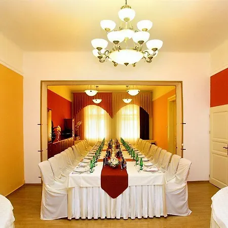 Golden Royal Boutique & 4* Kosice